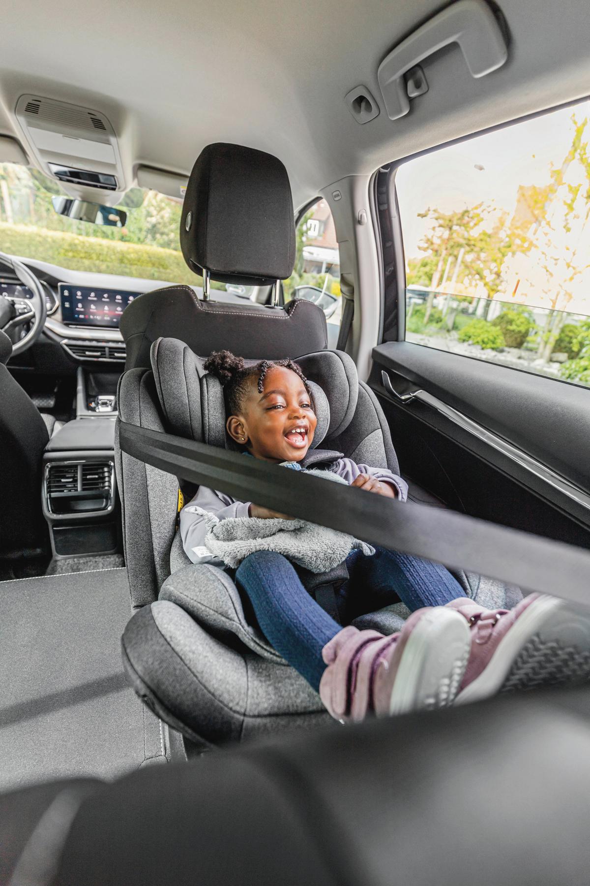 Reboarder-kindersitz Swift360s - Schwarz, Basics, Kunststoff/Textil (44/60/50cm) - Osann