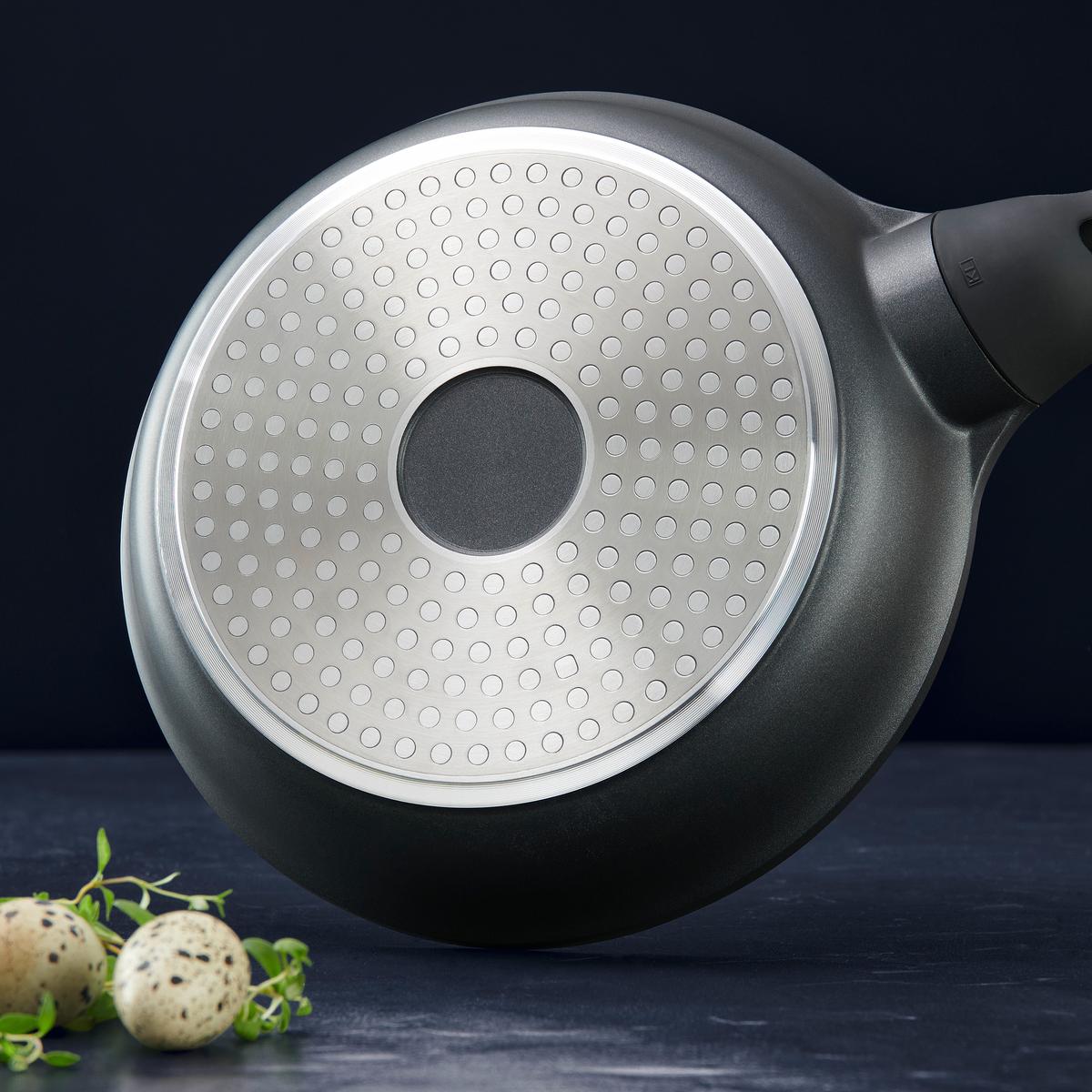 Panvica Black Line, Ø: 20cm - čierna, Konventionell, kov/plast (20/4,5cm) - Gourmesto