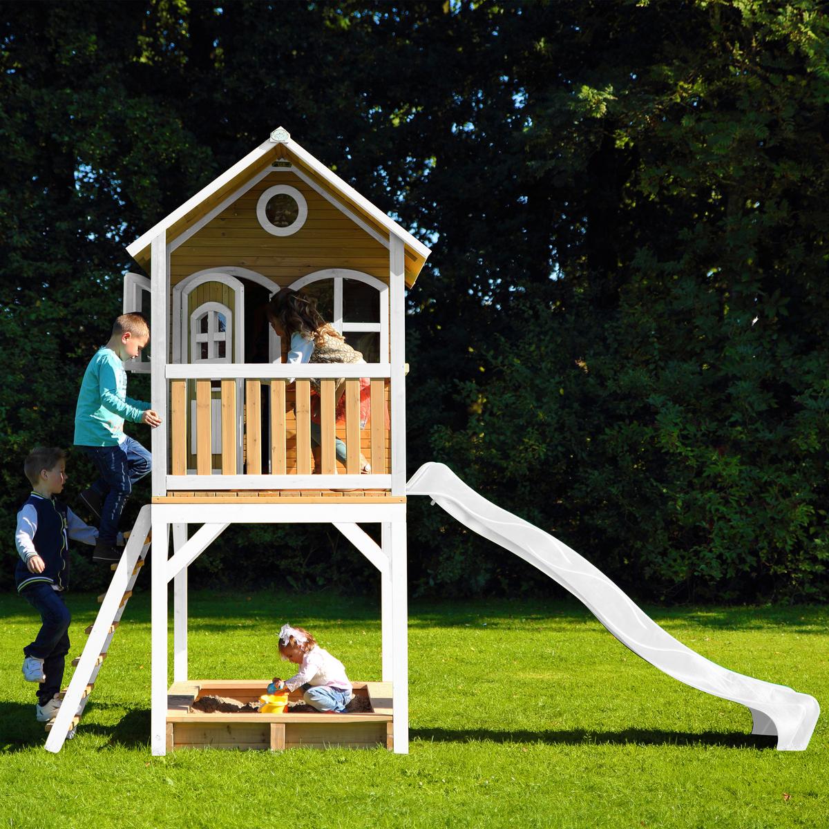 Spielhaus Sarah Braun/weiß B: 370 Cm - Weiß/Braun, KONVENTIONELL, Holz/Kunststoff (370/291/191cm) - Ambia Garden