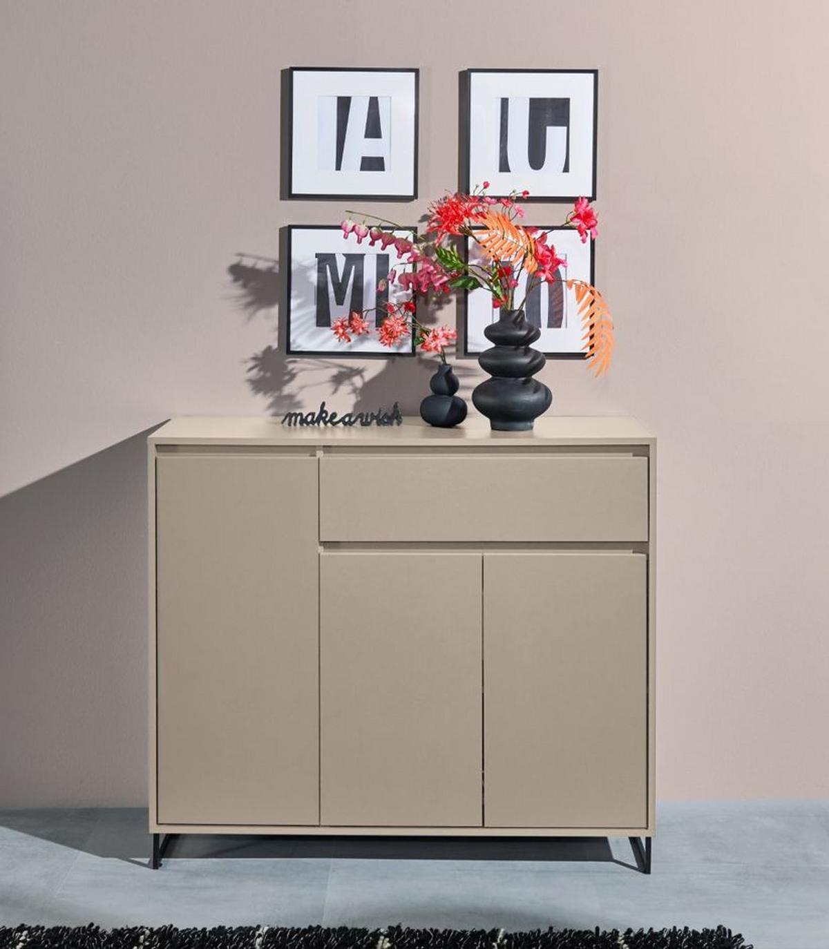 Komoda Cologne, barva kašmírová, š: 118cm - černá/kašmírová, Design, kov/kompozitní dřevo (118/103/38cm)