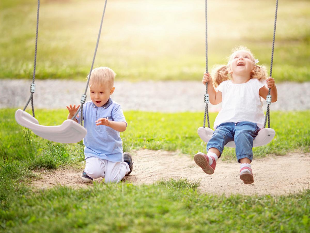 Schaukel Double Swing in Weiß/Anthrazit - Anthrazit/Weiß, Basics, Kunststoff/Metall (210/217/210cm) - Ambia Garden