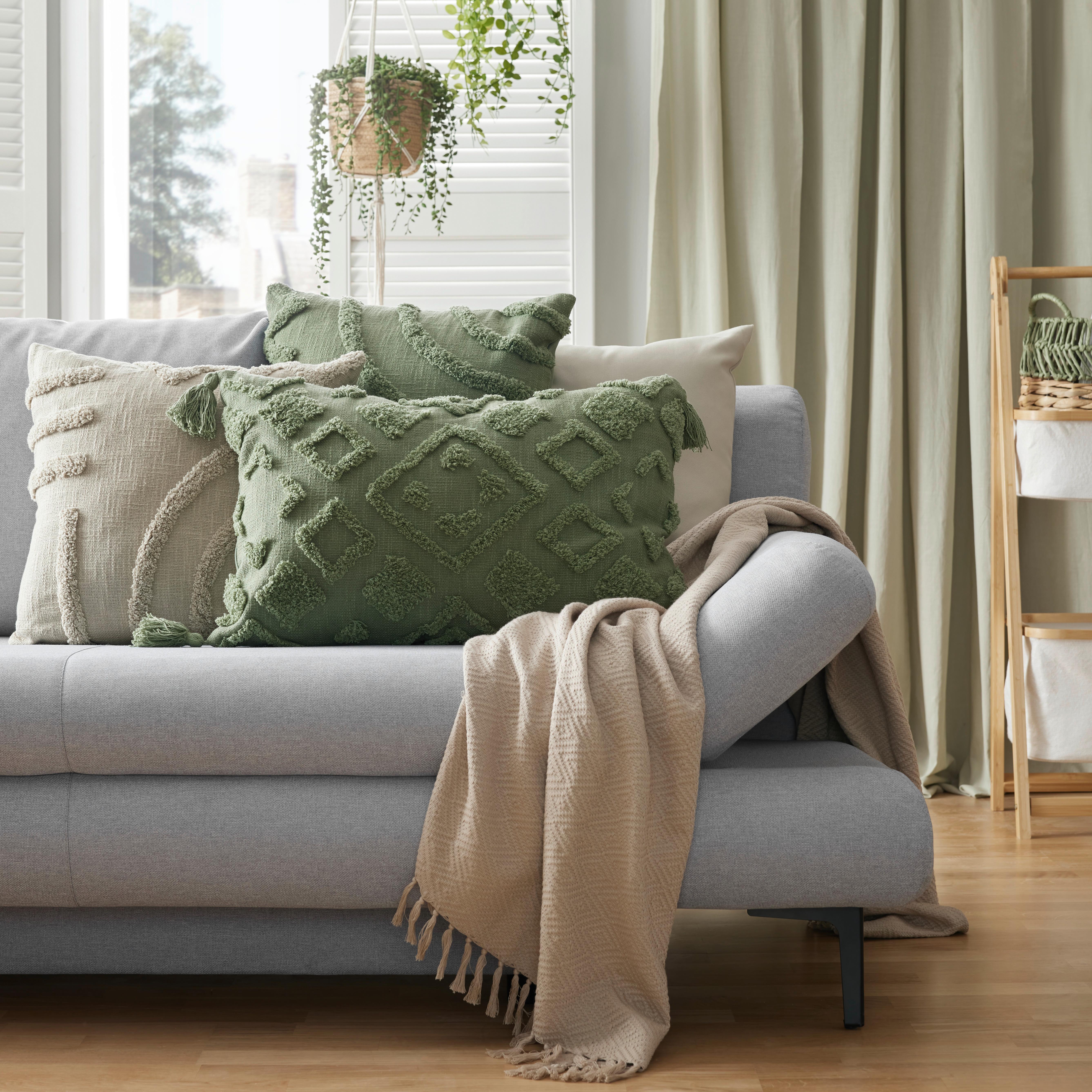 Dekoračný Vankúš Bob, 45/45cm, Zelená - zelená, Moderný, textil (45/45cm) - Premium Living