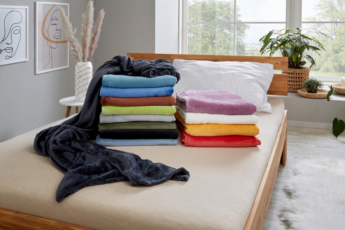 Kuscheldecke Marlies Weiß 150x200 cm - Weiß, Design, Textil (150/200cm) - Luca Bessoni