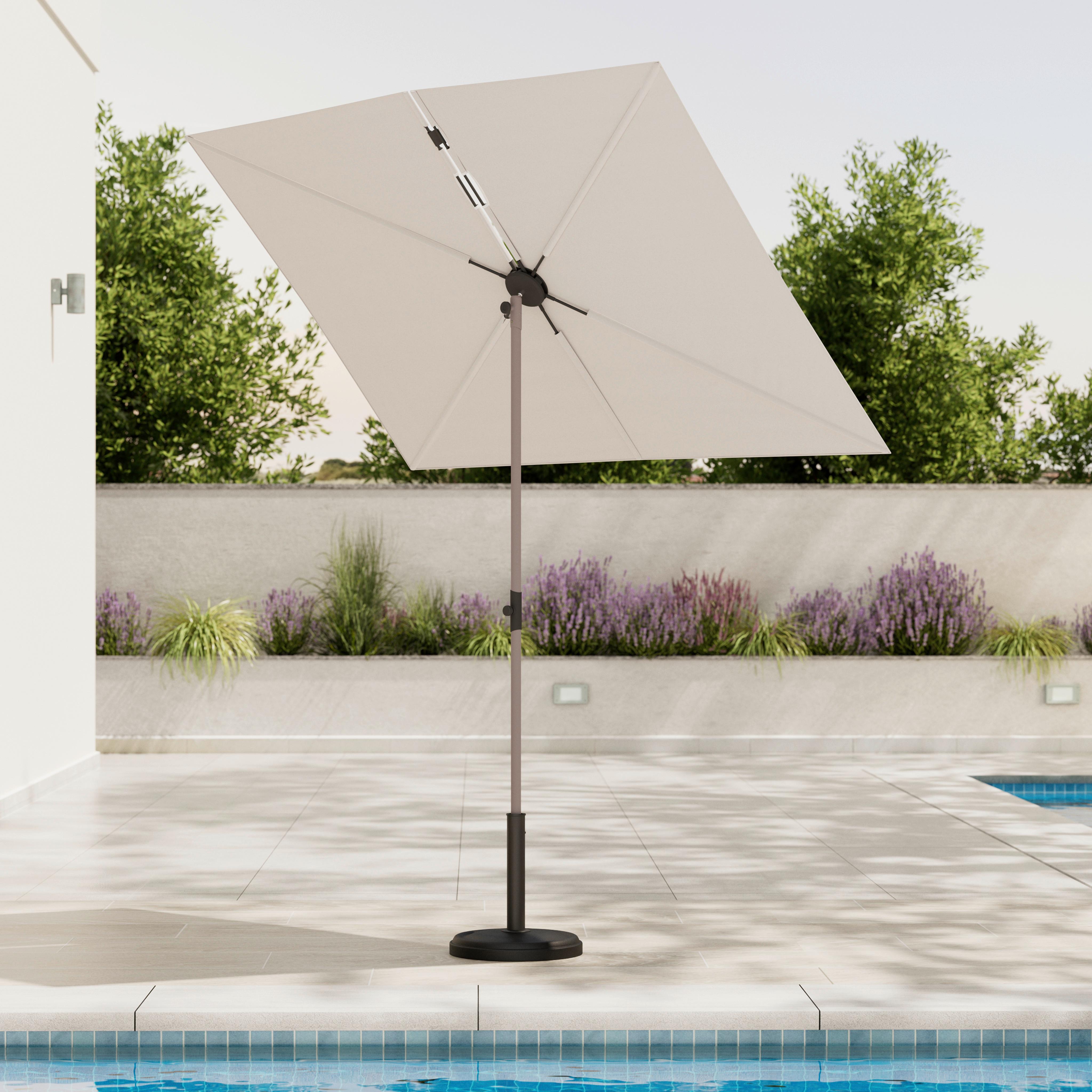 SLNEČNÍK KAI - svetlosivá/béžová, Basics, kov/textil (130/190/180cm) - Mömax