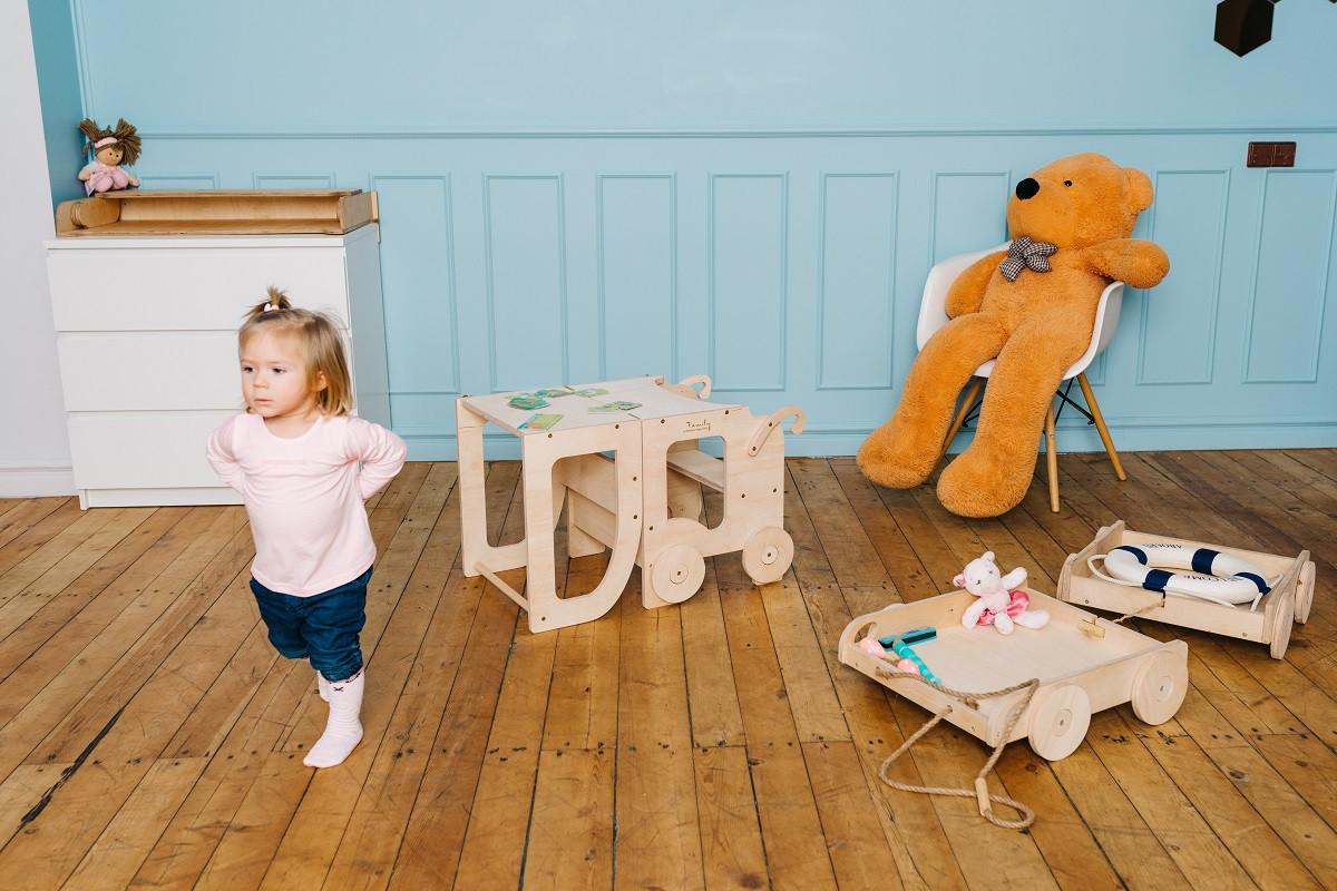 Hochstuhl Trolley Aus Holz Naturfarben - Naturfarben, Basics, Holz (38/90/40cm)