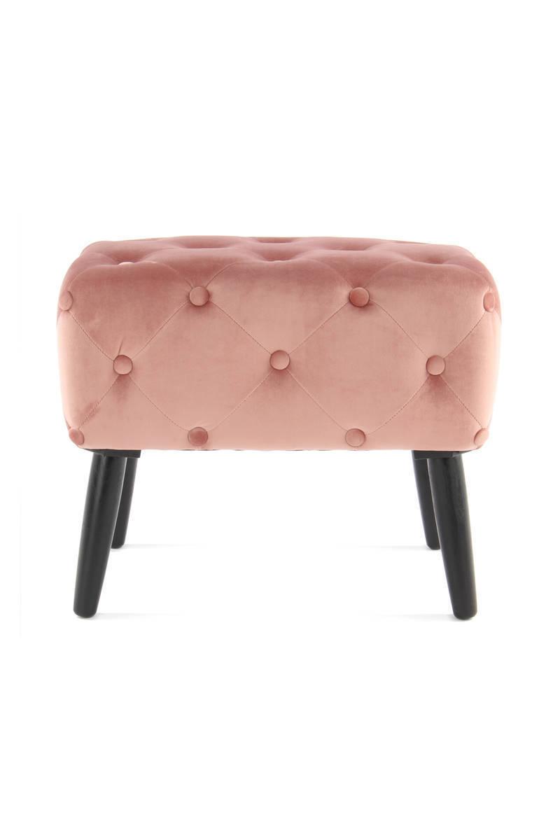 Hocker mit vier schwarzen Beinen