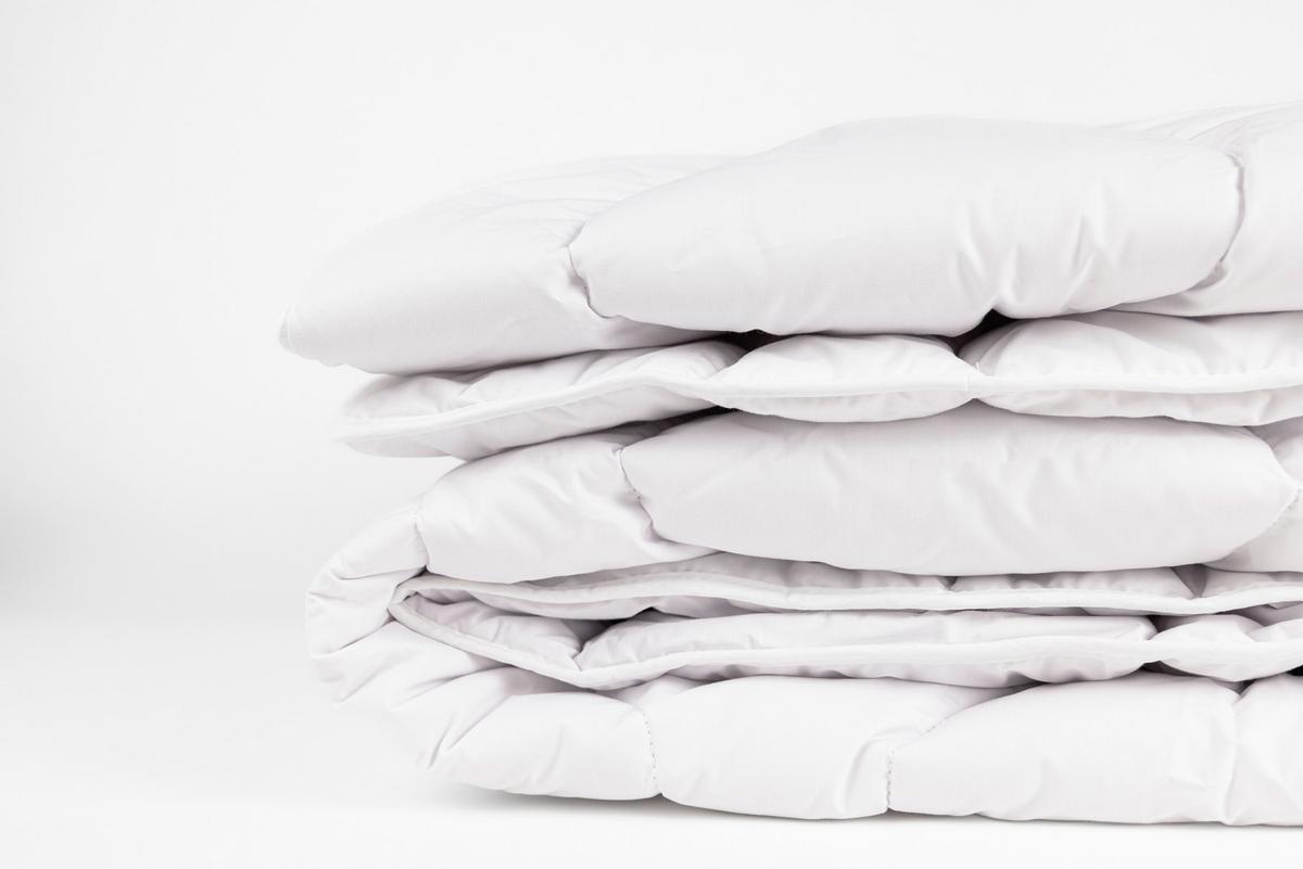 Steppdecke Lux Mono Weiß 135-140x200 cm - Weiß, LIFESTYLE, Textil (135/200cm)