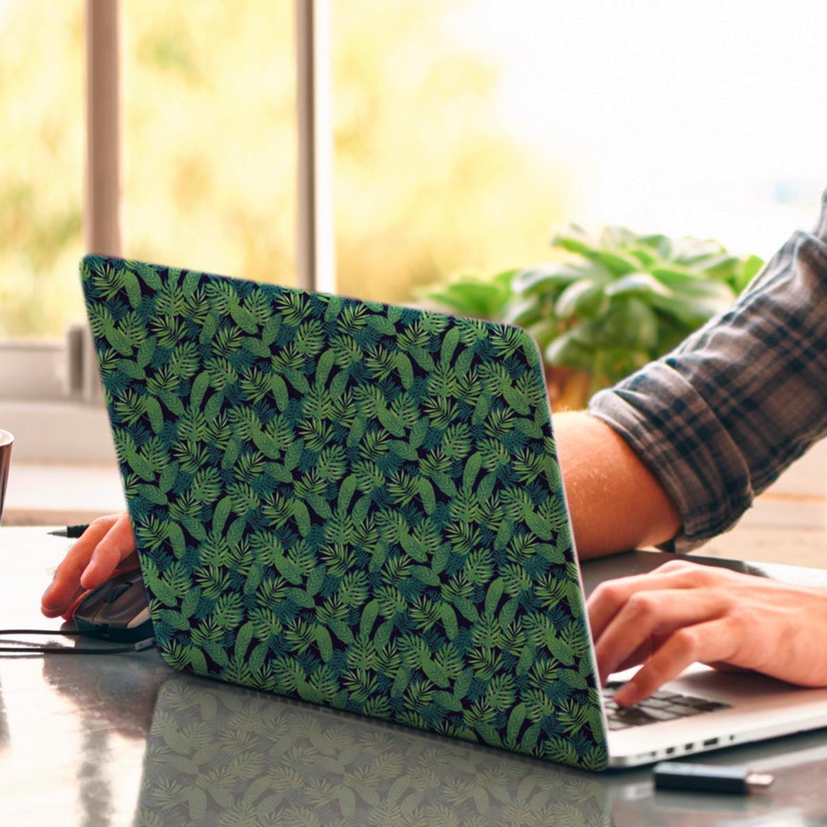 Klebefolie Blätter Waldgrün Wilderness 45x200 cm - Waldgrün, Basics (45/200cm)