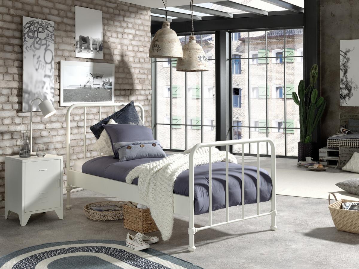 Postel pro děti a mládež BRONXX bílá matná - bílá, Moderní, kov/dřevo (90/200cm) - MID.YOU