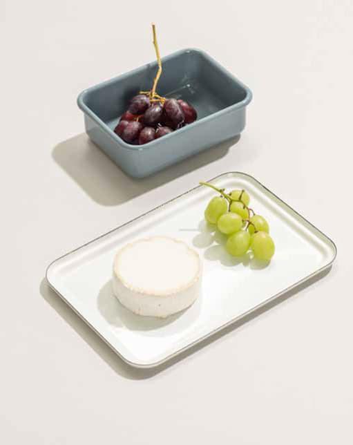 Praktische Vorratsdosen mit Deckel als Tablett