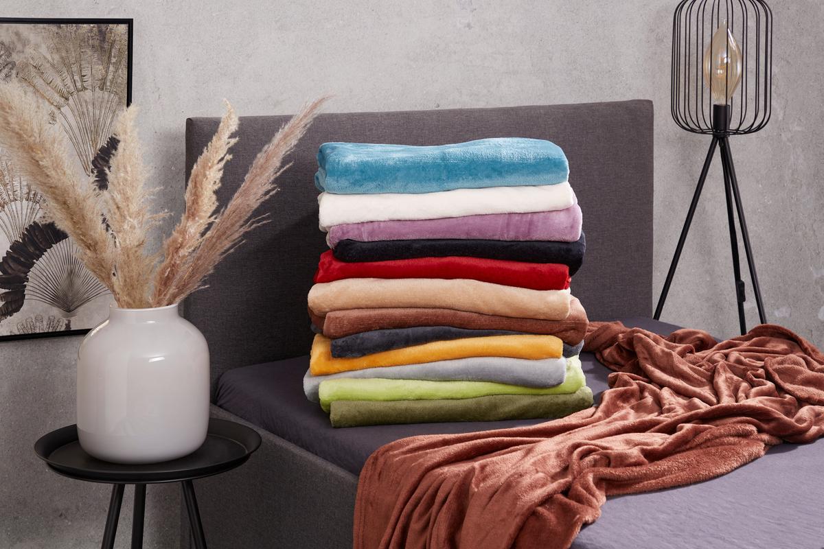 Kuscheldecke Marlies Weiß 150x200 cm - Weiß, Design, Textil (150/200cm) - Luca Bessoni