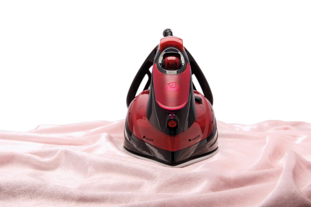 Dampfbügeleisen Sih2800bf - Rot/Schwarz, Basics, Keramik/Kunststoff (12,8/15/31cm)