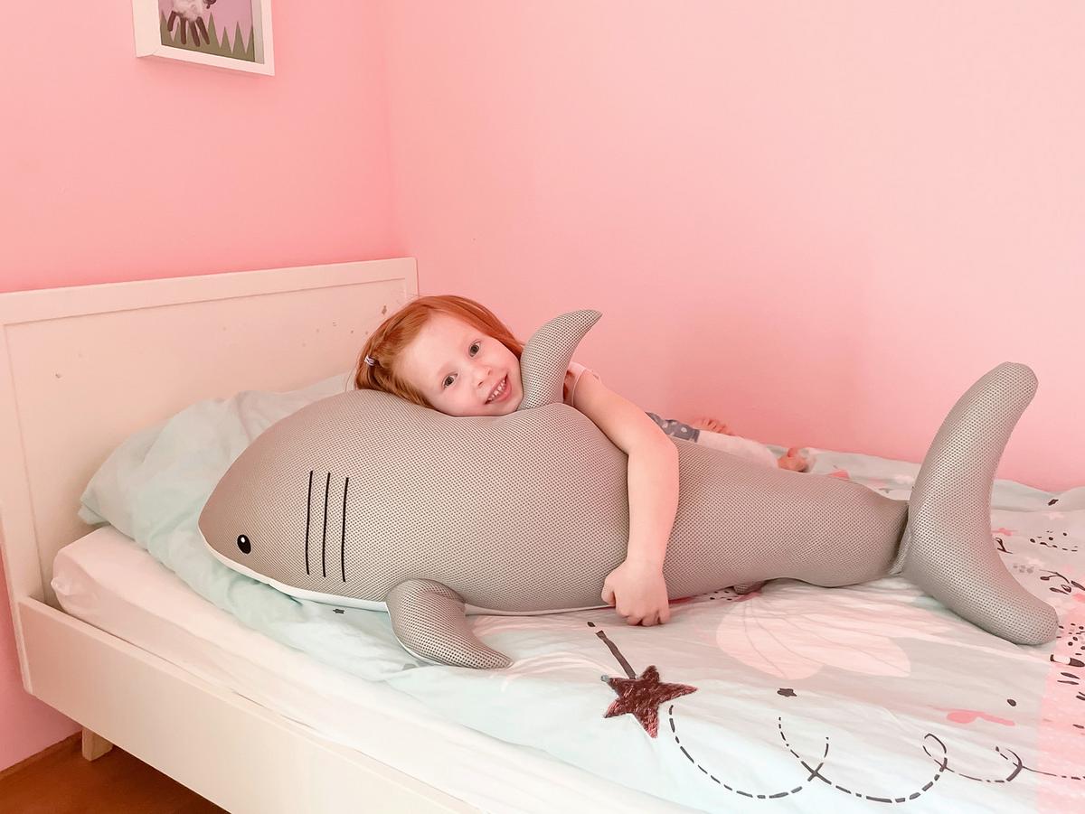 Schwimmtier Hai Grau, L/B/H: 45x111x38cm - Grau, KONVENTIONELL, Textil (45/111/38cm)