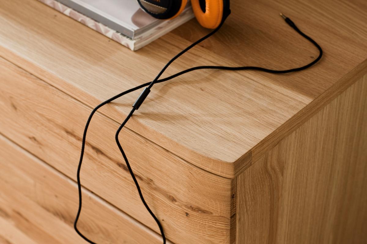Sideboard Santori Eiche teilmassiv - Eichefarben/Schwarz, Design, Holz/Holzwerkstoff (180/78/44cm) - Livetastic