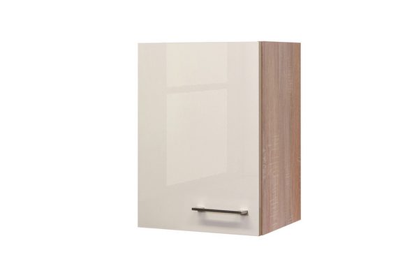 Edler Küchenoberschrank mit Einlegeboden