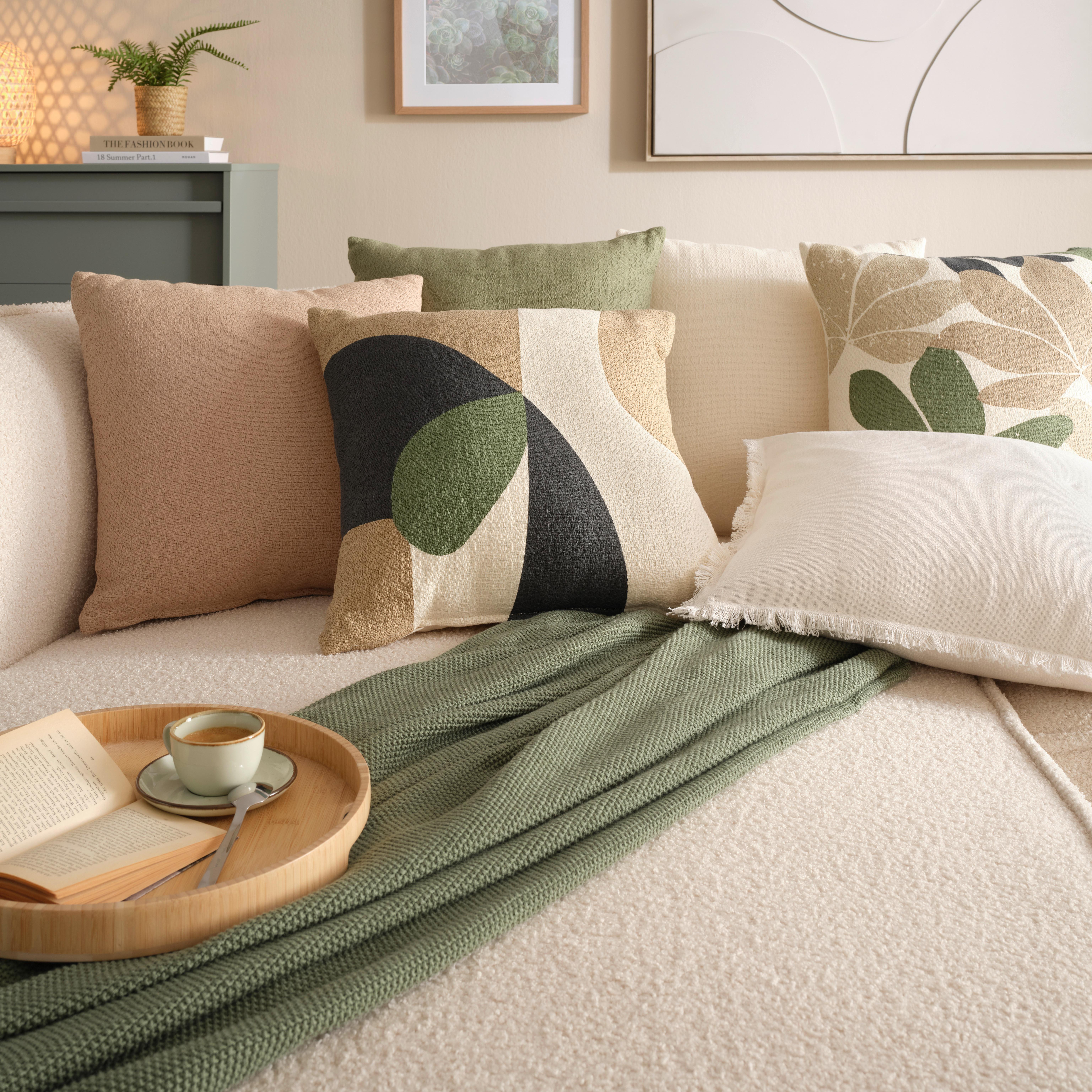 DEKORAČNÝ VANKÚŠ LARA - šalviovozelená, Konventionell, textil (45/45cm) - Mömax