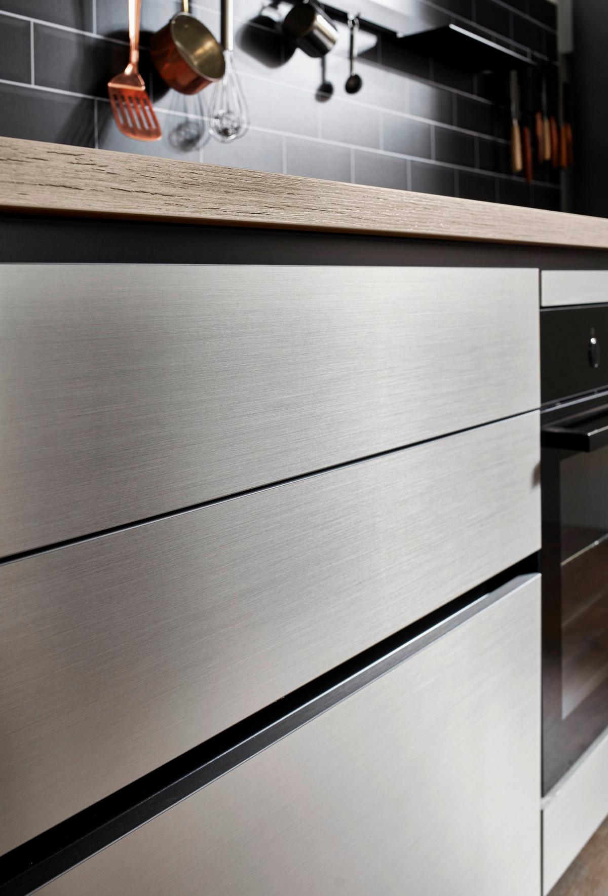 Einbauküche Indiana Frei Planbar Modern, Grifflos - Edelstahlfarben, MODERN, Holzwerkstoff - Vertico