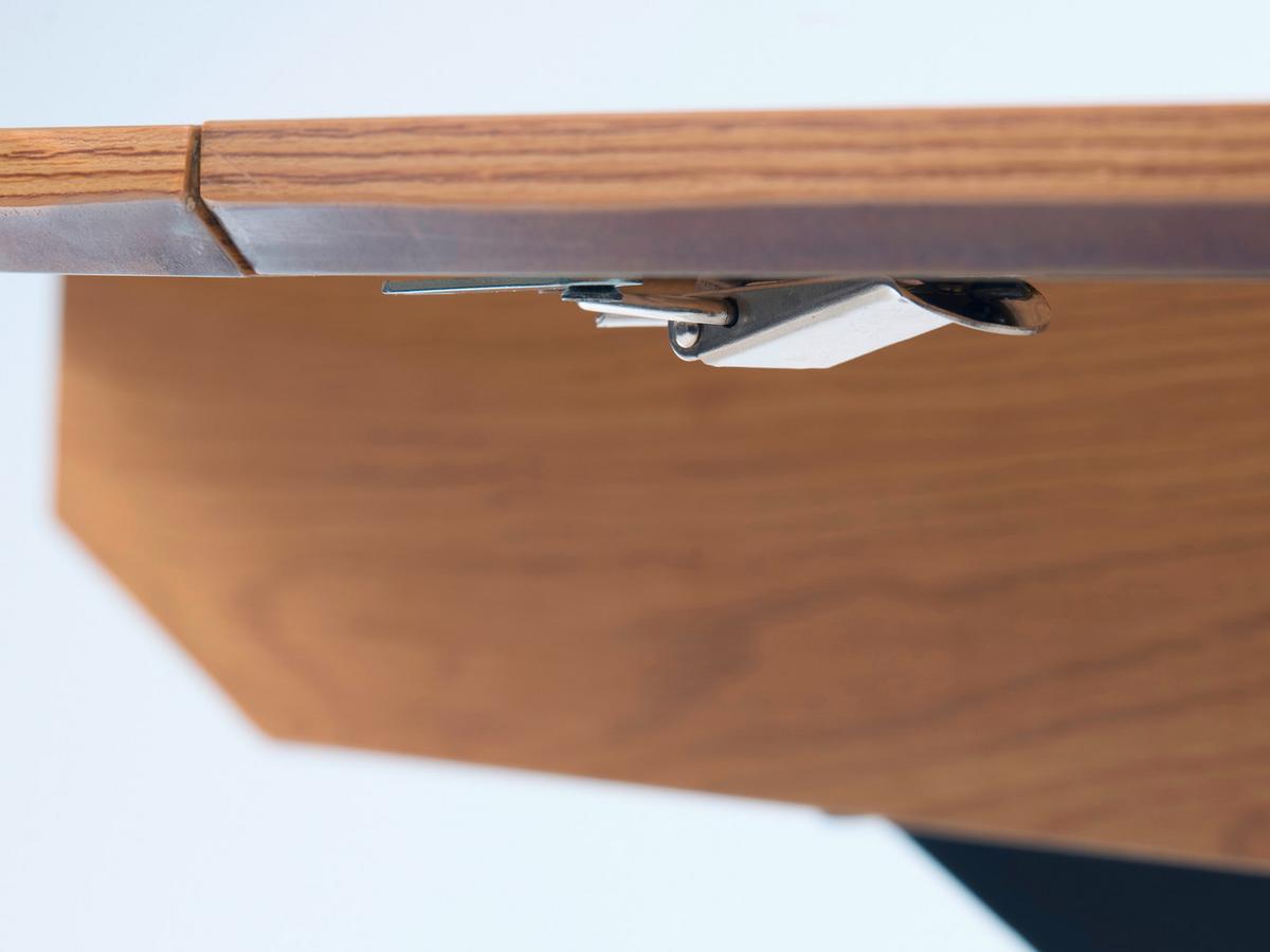 Esstisch Cesura Eichefarben, L: 120 Cm - Eichefarben/Schwarz, MODERN, Holzwerkstoff/Metall (120/120/75cm) - Livetastic