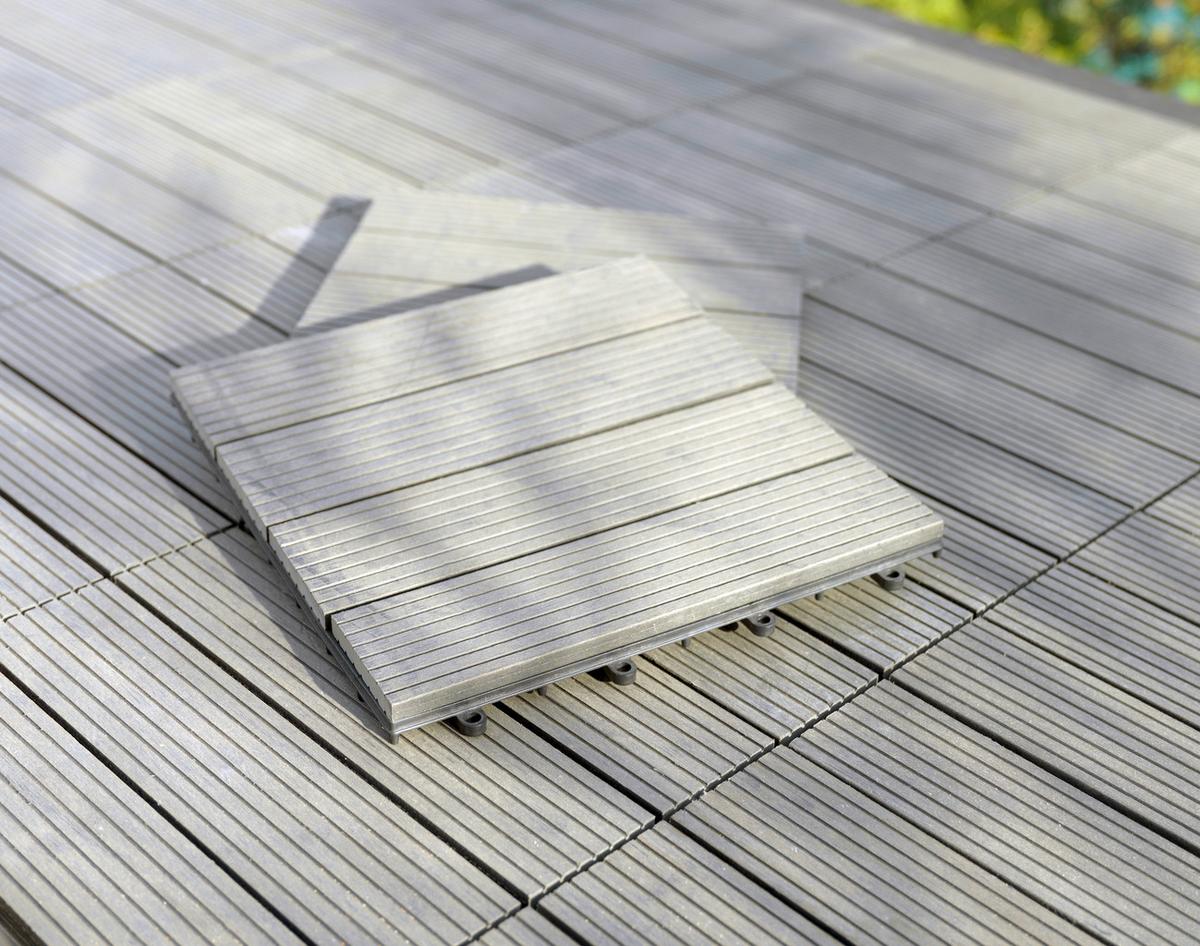 TERASOVÁ DLAŽDICE WILLI - šedá, plast (30/2,2/30cm) - Mömax