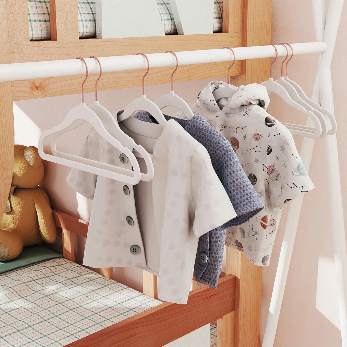 Kinderkleiderbügelset Kid´s Velvet Hangers Weiß B: 30 cm - Weiß, Basics, Kunststoff/Metall (30cm)
