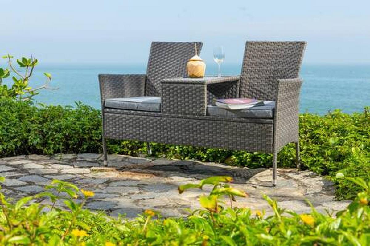 Gartenbank Polyrattan 2-Sitzer Pescara Grau mit Kissen - Grau, MODERN, Kunststoff/Textil (143/87/64.5cm) - Luca Bessoni