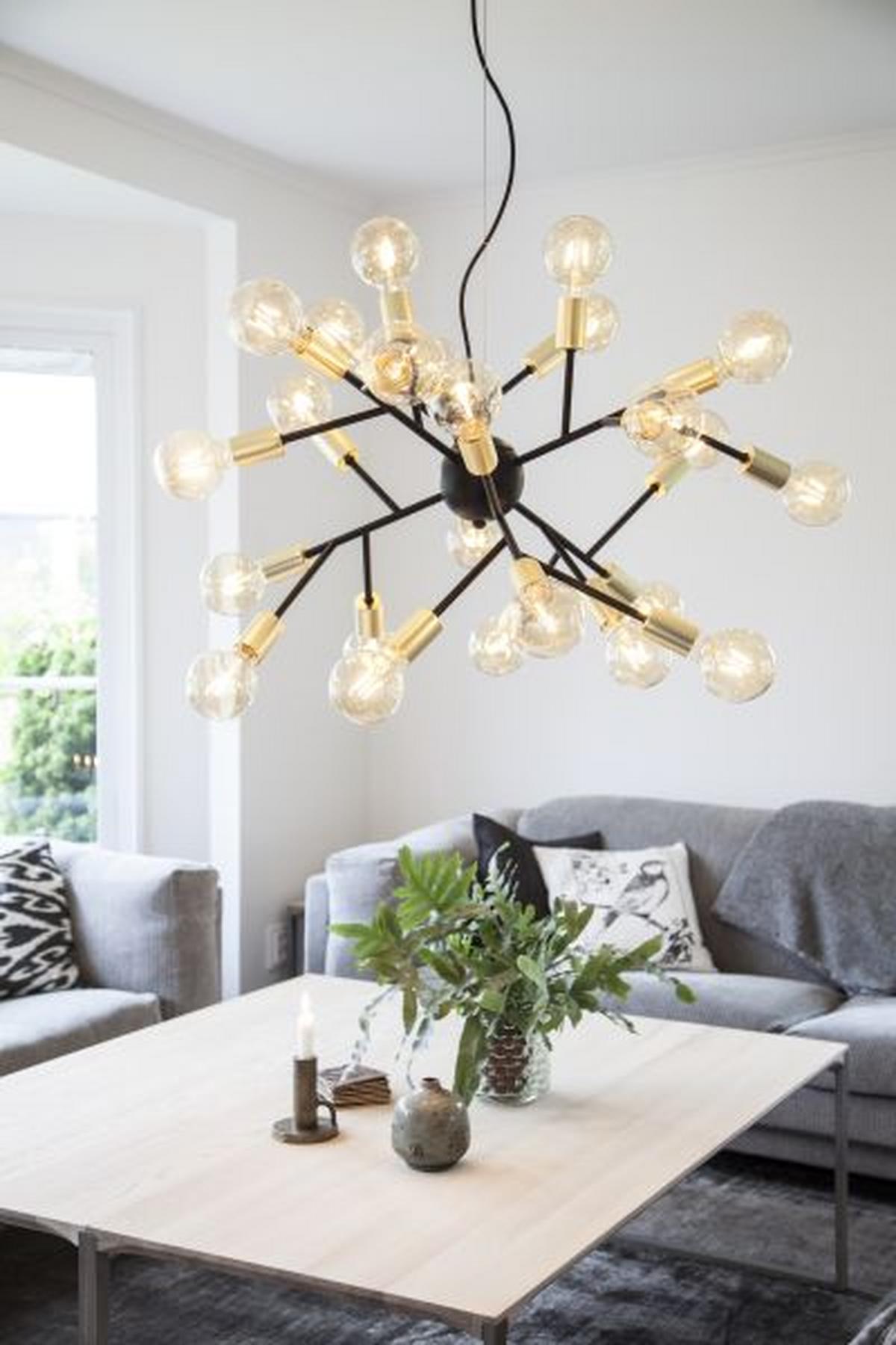 Hängeleuchte Hero H: 145 cm 24-Flammig, Messignfarben - Messingfarben/Schwarz, LIFESTYLE, Metall (80/145cm) - By Rydéns