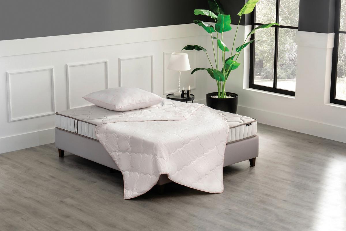 Bettdecke Cotton - Weiß, Basics, Textil (155/220/4cm) - Yatas