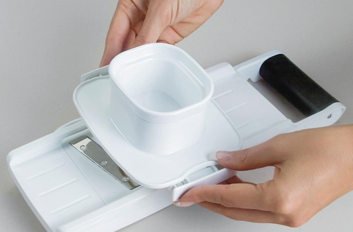 Allzweckreibe Profi Mandolino - Weiß, Basics, Kunststoff/Metall (11,9/34,2/8,6cm) - Metaltex