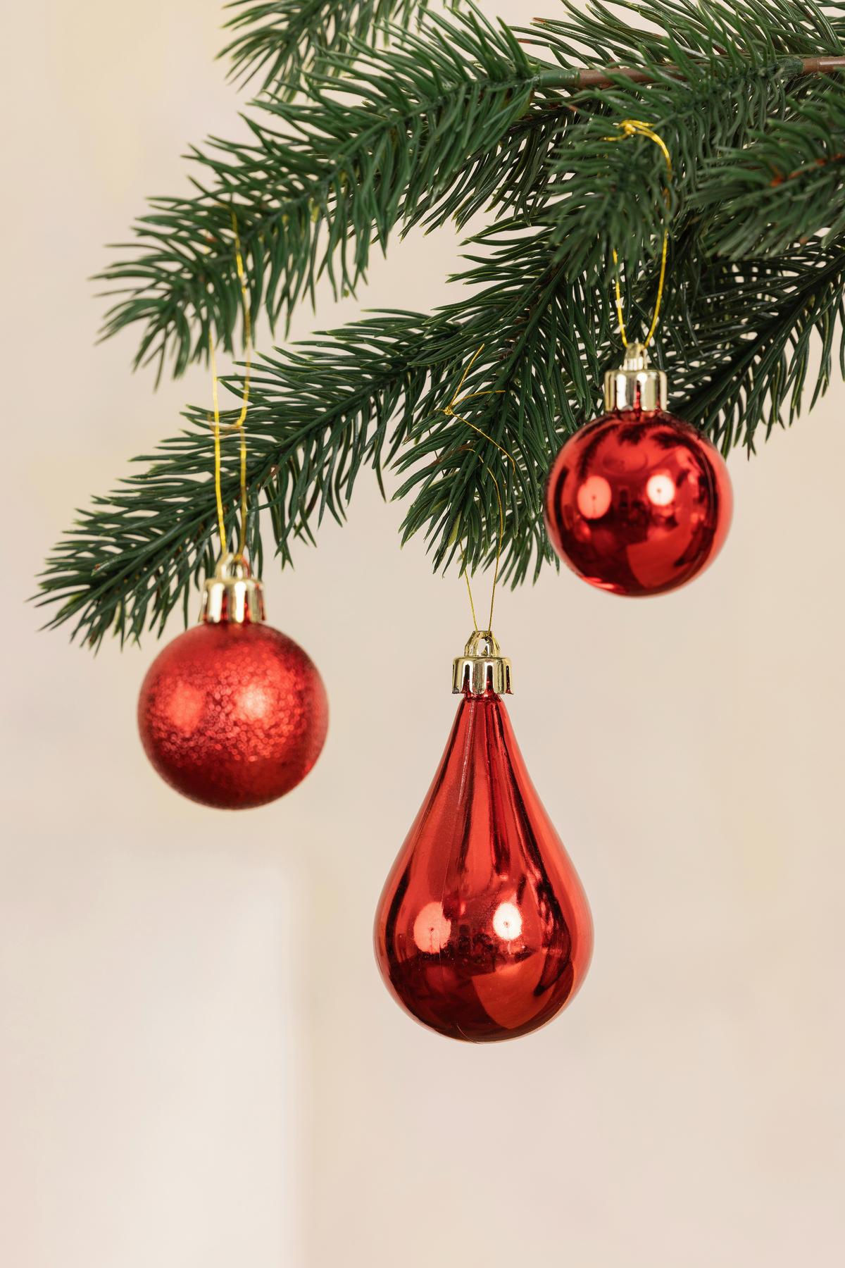 Christbaumkugel-set Lisa - Rot, KONVENTIONELL, Kunststoff - Luca Bessoni