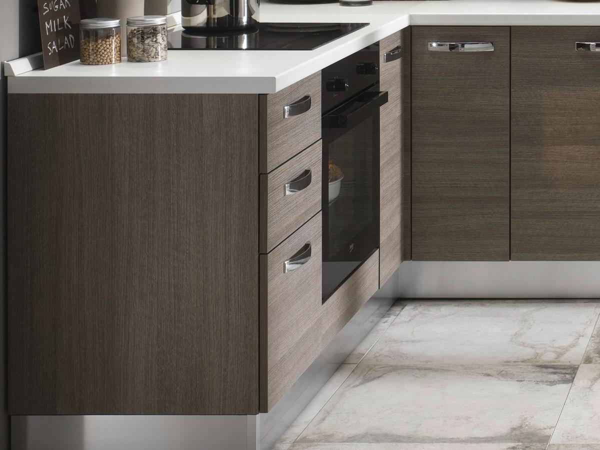 Eckküche Sofia mit Kühlschrank 195x270 cm Silbereiche Dekor - Eiche grau/Magnolie, LIFESTYLE, Holzwerkstoff/Kunststoff (195/270cm) - MID.YOU