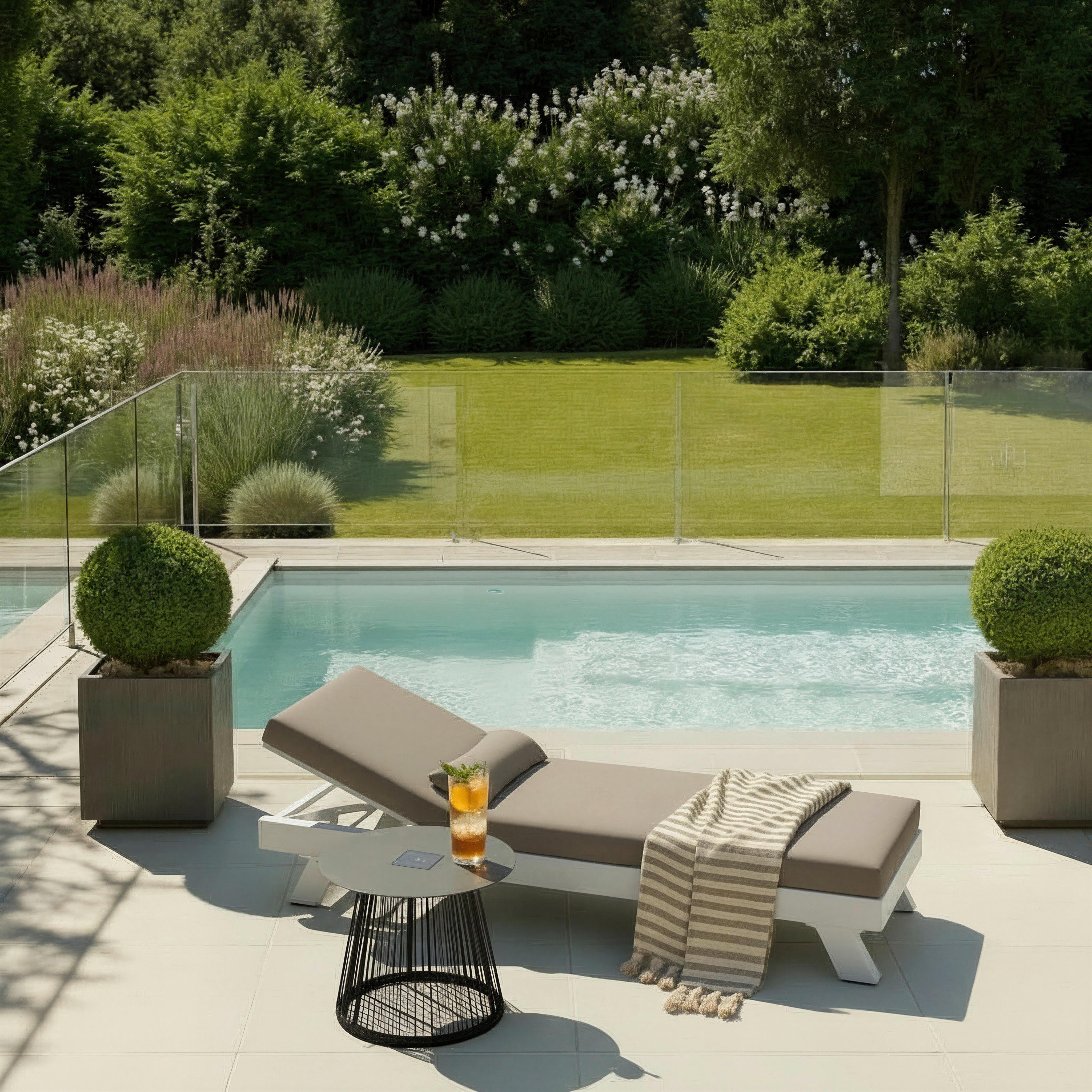 ZAHRADNÍ LEHÁTKO SUSA - světle šedá, Moderní, kov/textil (200/64/40cm) - Bessagi Garden