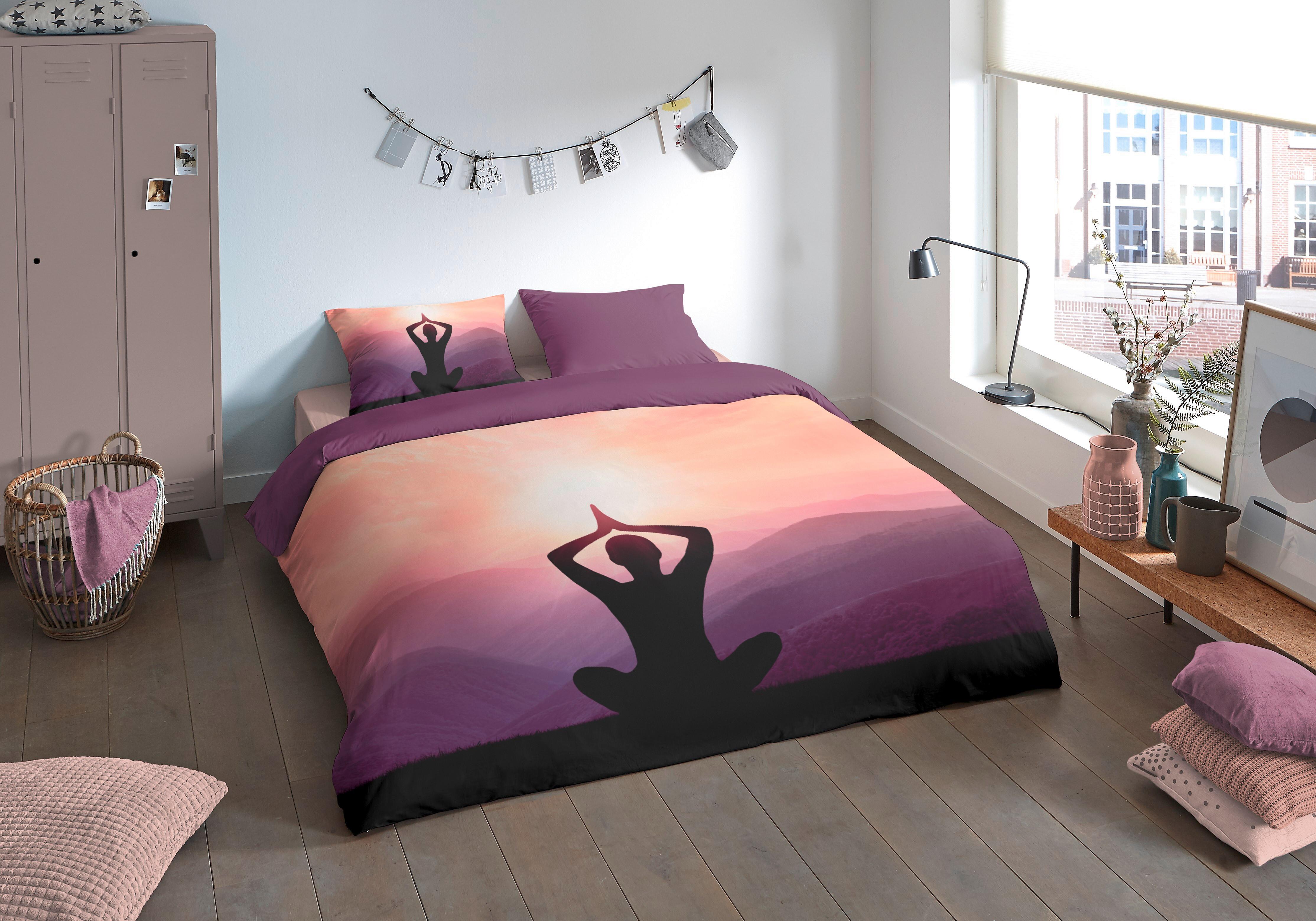 Wendebettwäsche Yoga Violett 135x200 Cm - Violett, LIFESTYLE, Textil (135/200cm)