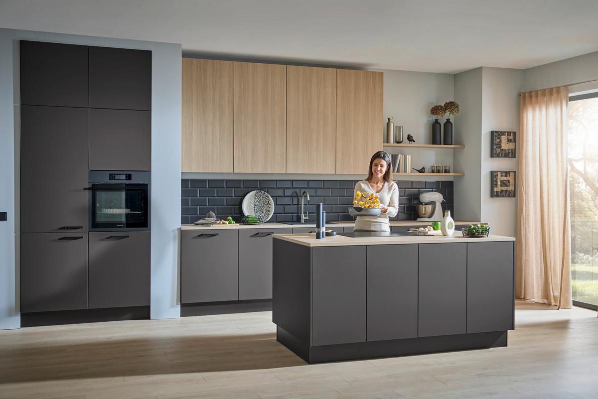 Vstavaná rúra DKB39906MK - čierna, Basics, kov/sklo (59,4/59,4/56,9cm) - Dieter Knoll