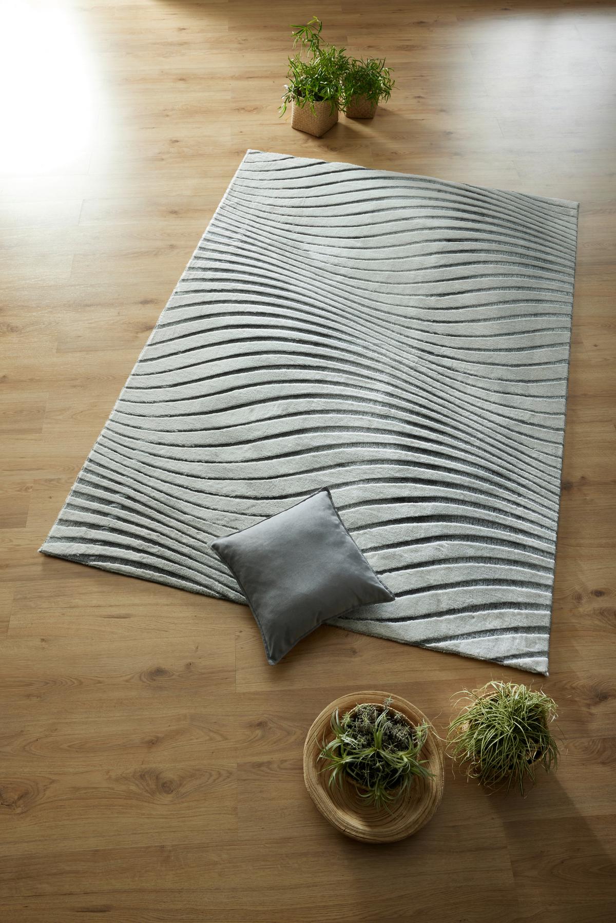 Fellteppich Veronika Grau/weiß 80x150 Cm - Weiß/Grau, ROMANTIK / LANDHAUS, Textil (80/150cm) - James Wood