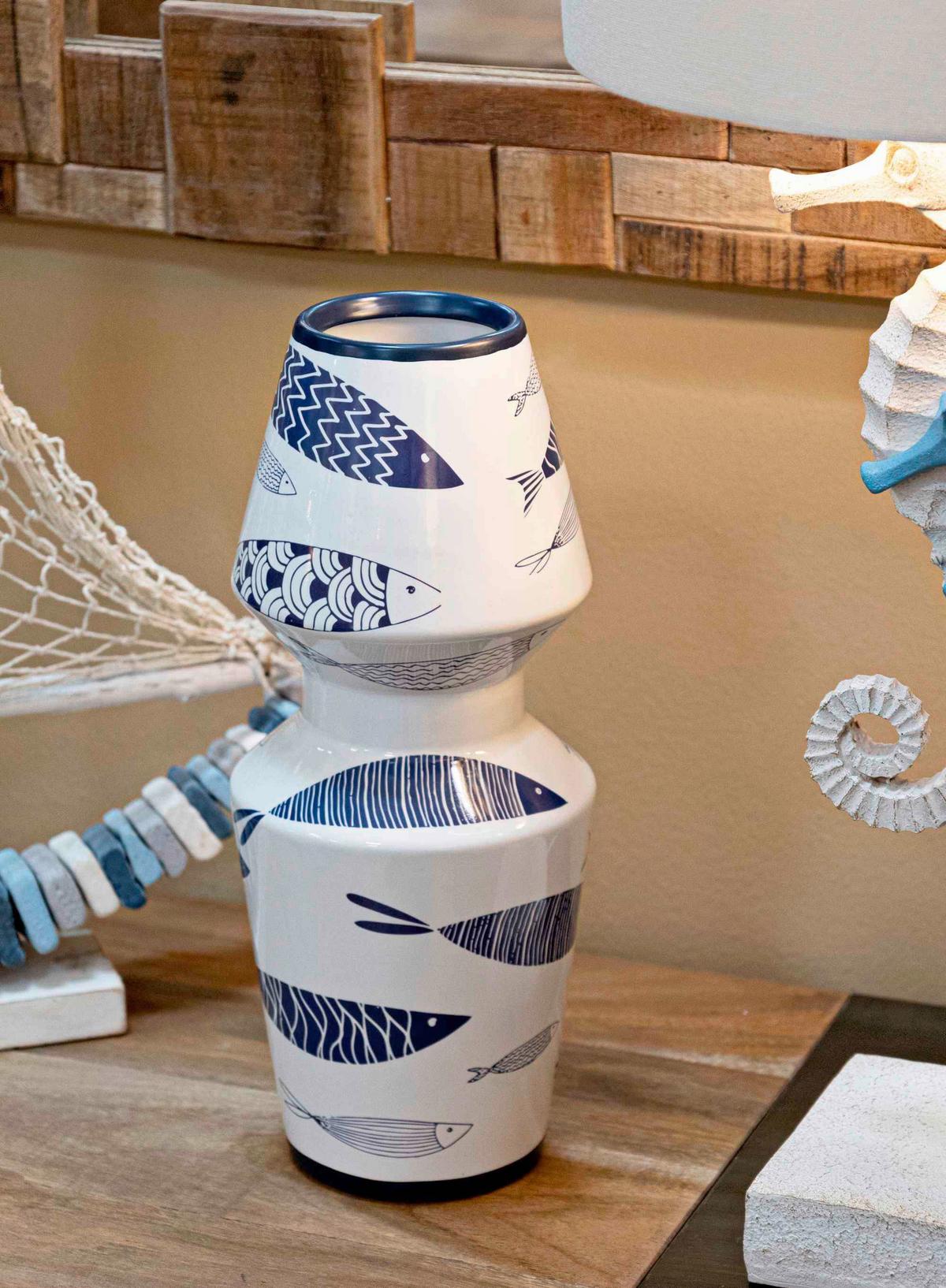 Vase Fish Double Blau, Weiß B: 14cm - Blau/Weiß, Basics, Keramik (14/34/14cm)