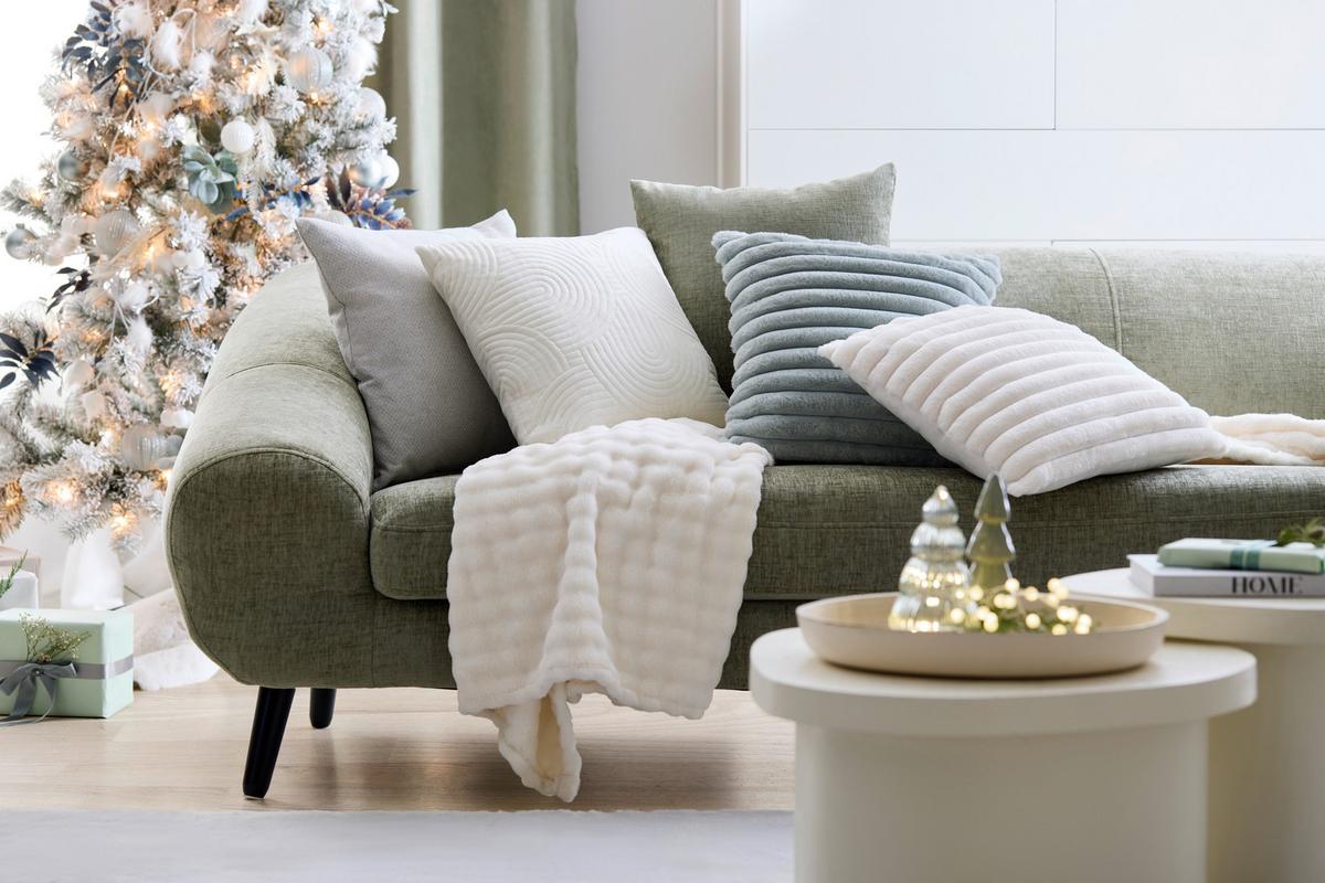 DEKORAČNÍ POLŠTÁŘ BOGGY - bílá, Moderní, textil (45/45cm) - Mömax