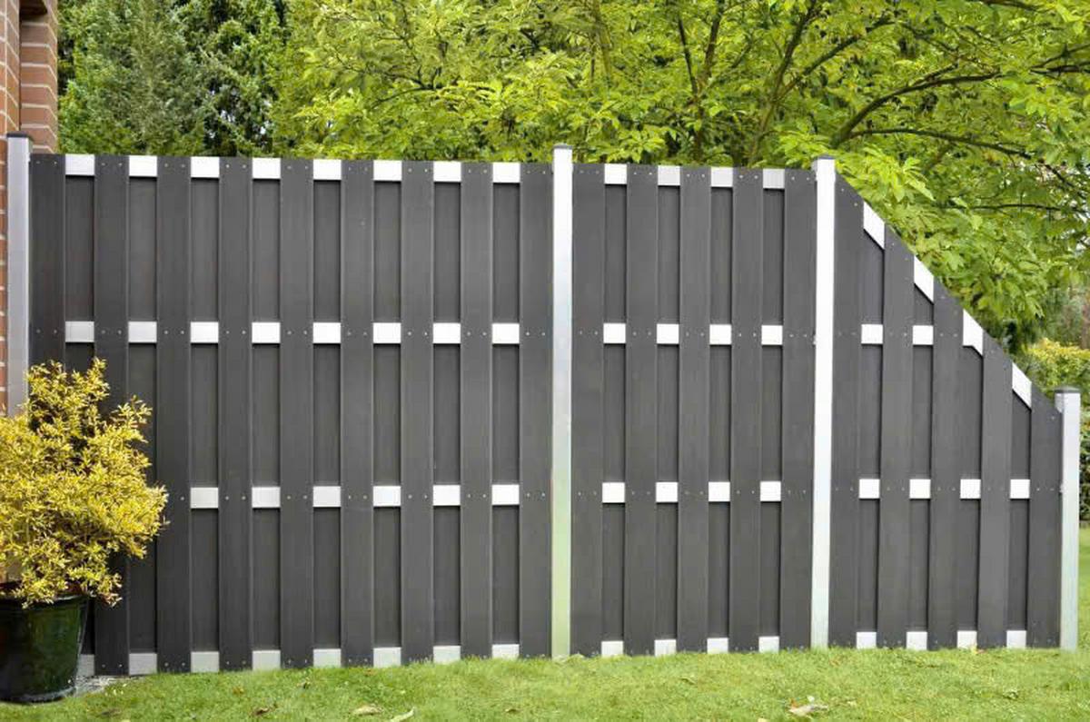 WPC Sichtschutz-Schrägelement schwarz - Schwarz, Basics, Kunststoff (90/90/180cm)