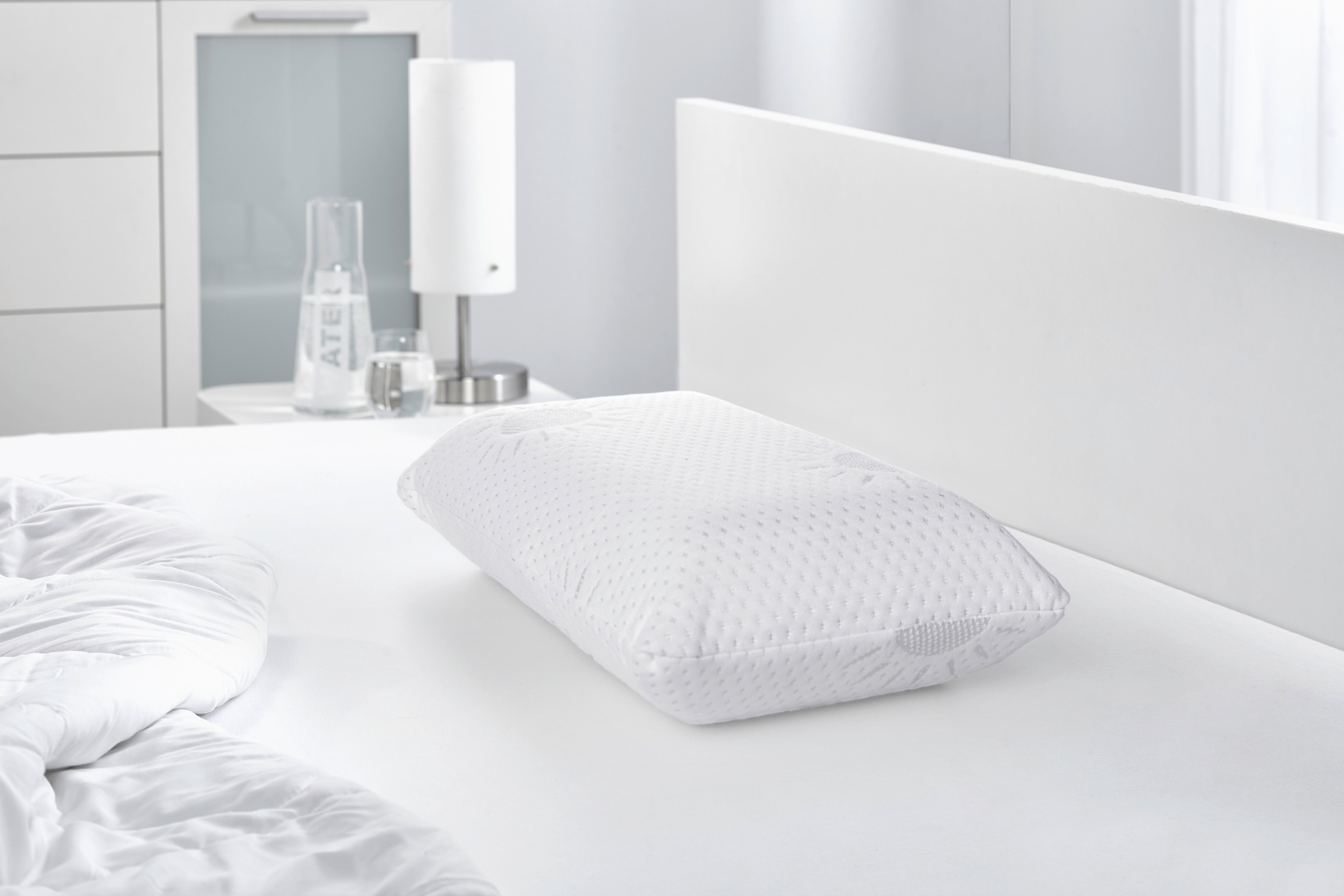 ŠÍJOVÝ OPĚRNÝ POLŠTÁŘ Felix, 23/42 cm - bílá, textil (23/42cm) - Modern Living