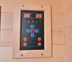 Infrarotkabine DELUXE aus Holz mit Carbon-Magnesium-Heizplatte Detail Anzeige