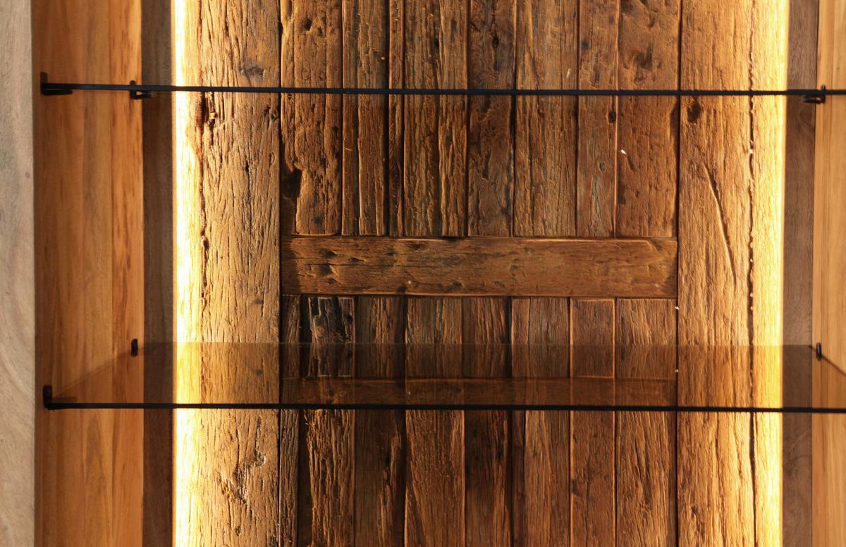 Vitrine Indira Akazie Massiv, B: 72 cm - Schwarz/Akaziefarben, ROMANTIK / LANDHAUS, Holz/Metall (72/195/40cm)