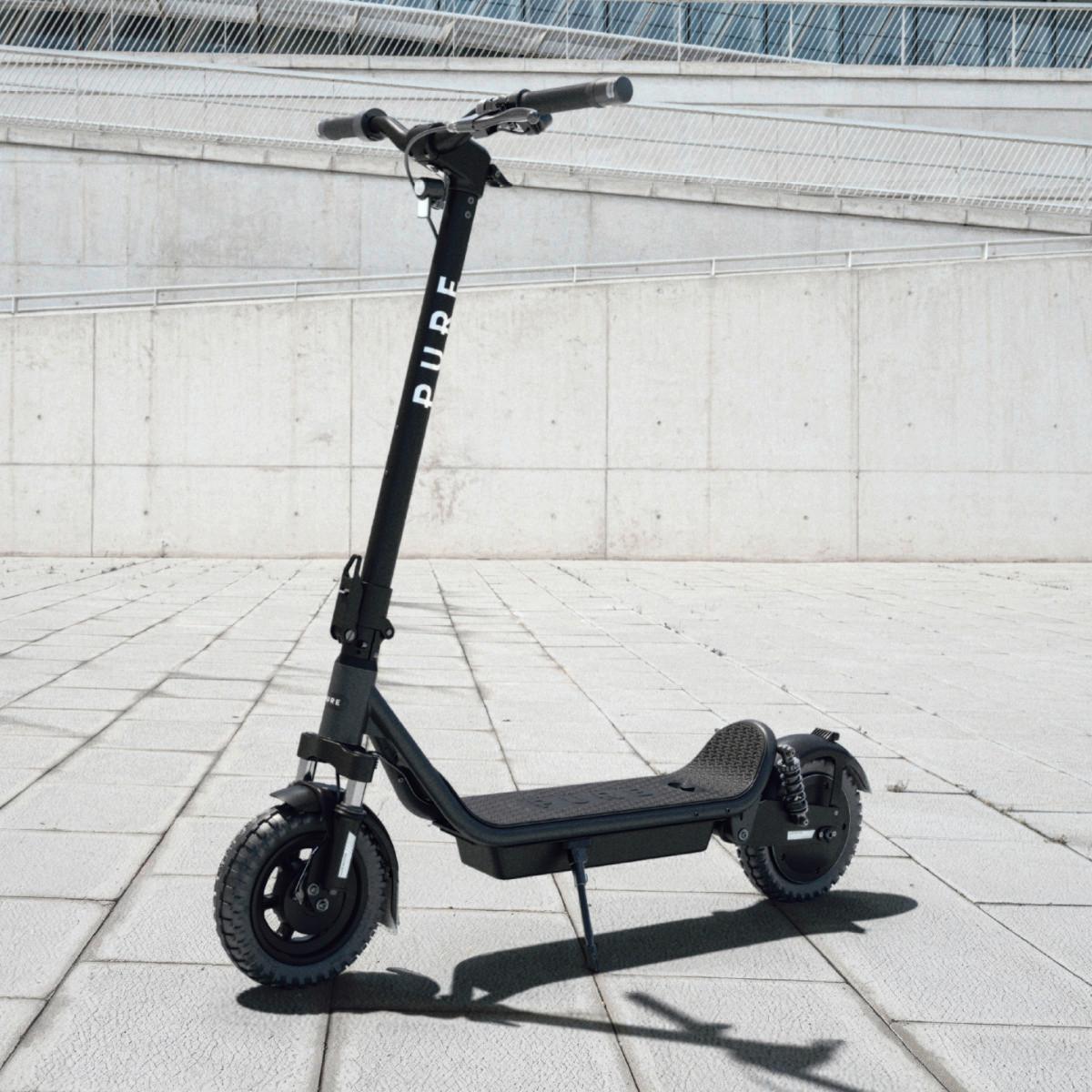 Elektroscooter CS-PURE-AIR6-US -MG, StVo. Konform - Schwarz, Basics, Metall (69/120/123cm)