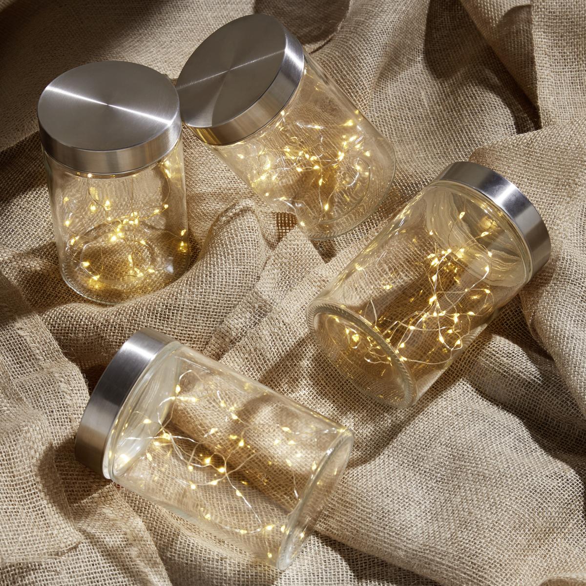 Světelný řetěz Sterni 40 LED max. 0,06 Watt, 1,95 m - barvy stříbra, plast (195ml) - Mömax