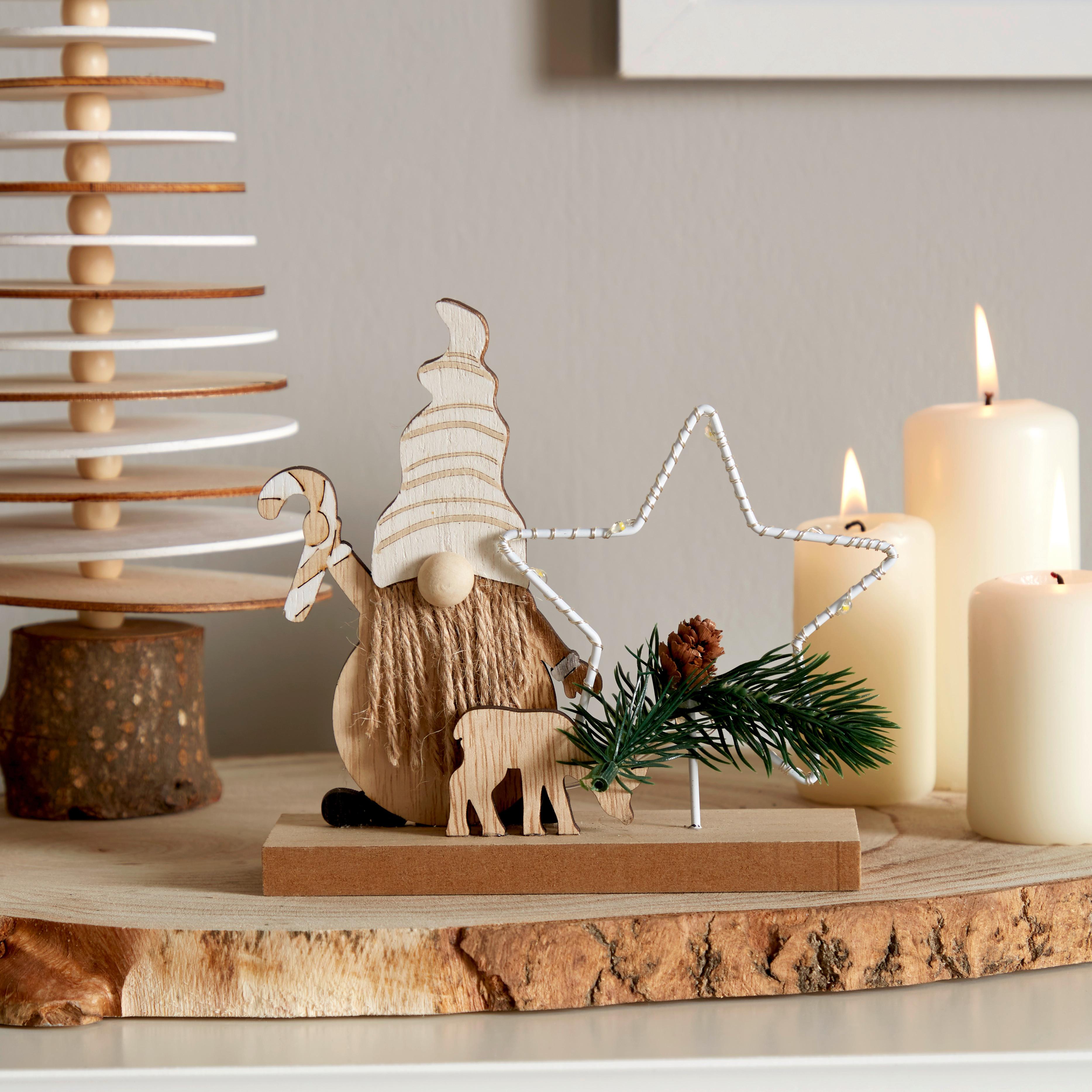 Weihnachtsfigur DAIKO aus dem Hause LUCA BESSONI