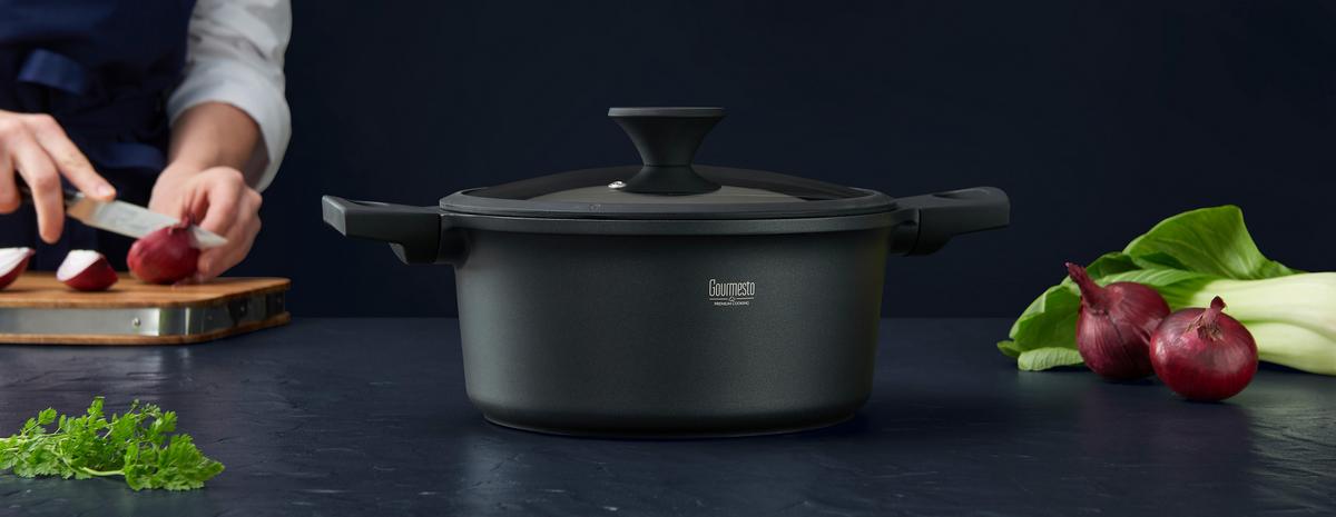Hrnciec Black Line, 4,4l - čierna/číra, Konventionell, kov/plast (24/11,4cm) - Gourmesto