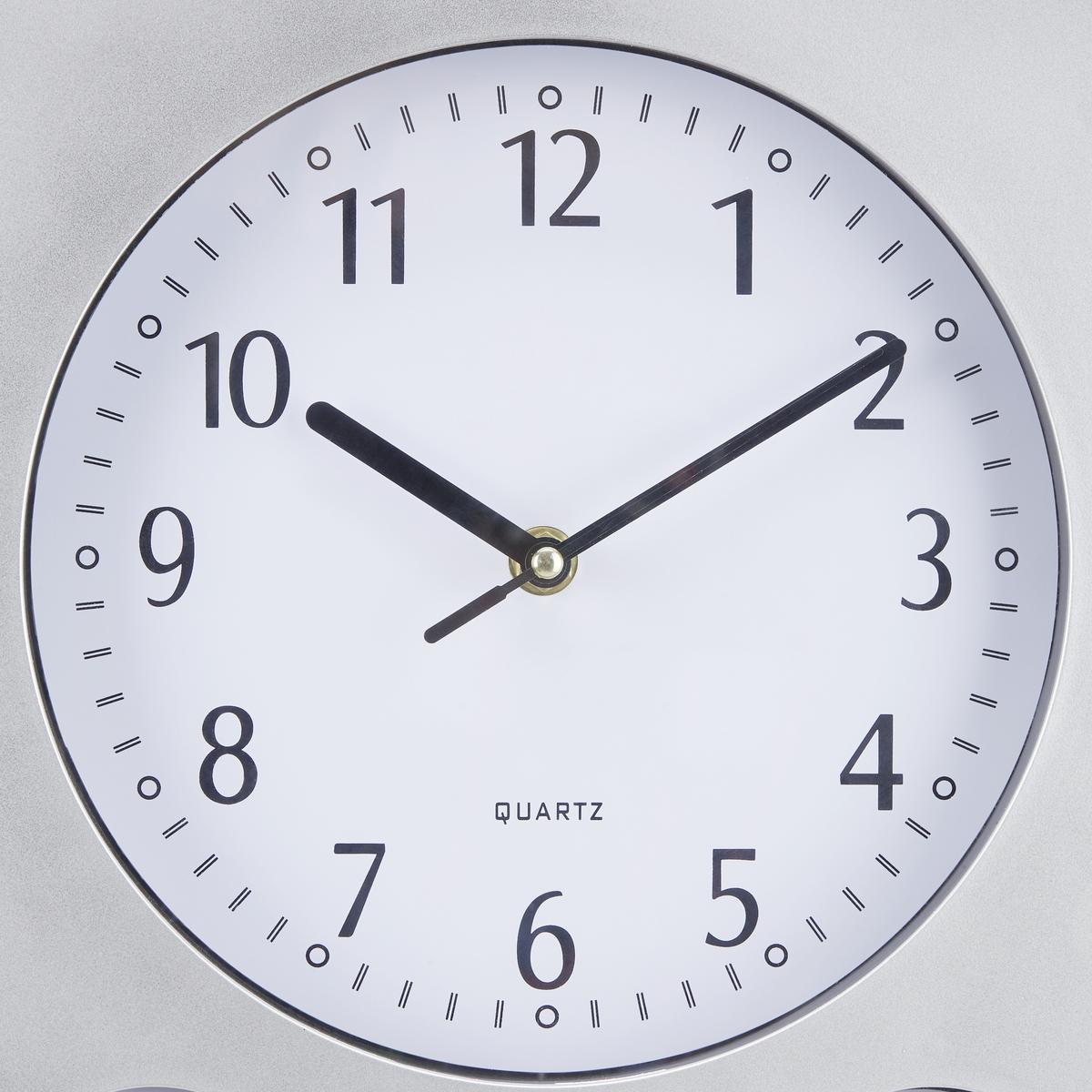 Wanduhr Alexa Weiß/Silber, B/H: 25,3/30,2 cm - Silberfarben/Schwarz, Basics, Glas/Papier (25,3/30,2/4cm) - Ondega