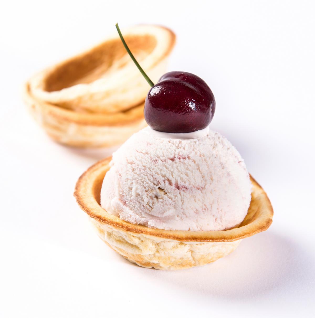 Waffeleisen Snack Maker 700 W Antihaftbeschichtet - Rosa, MODERN, Kunststoff (10/14/30cm) - Trisa Electronics