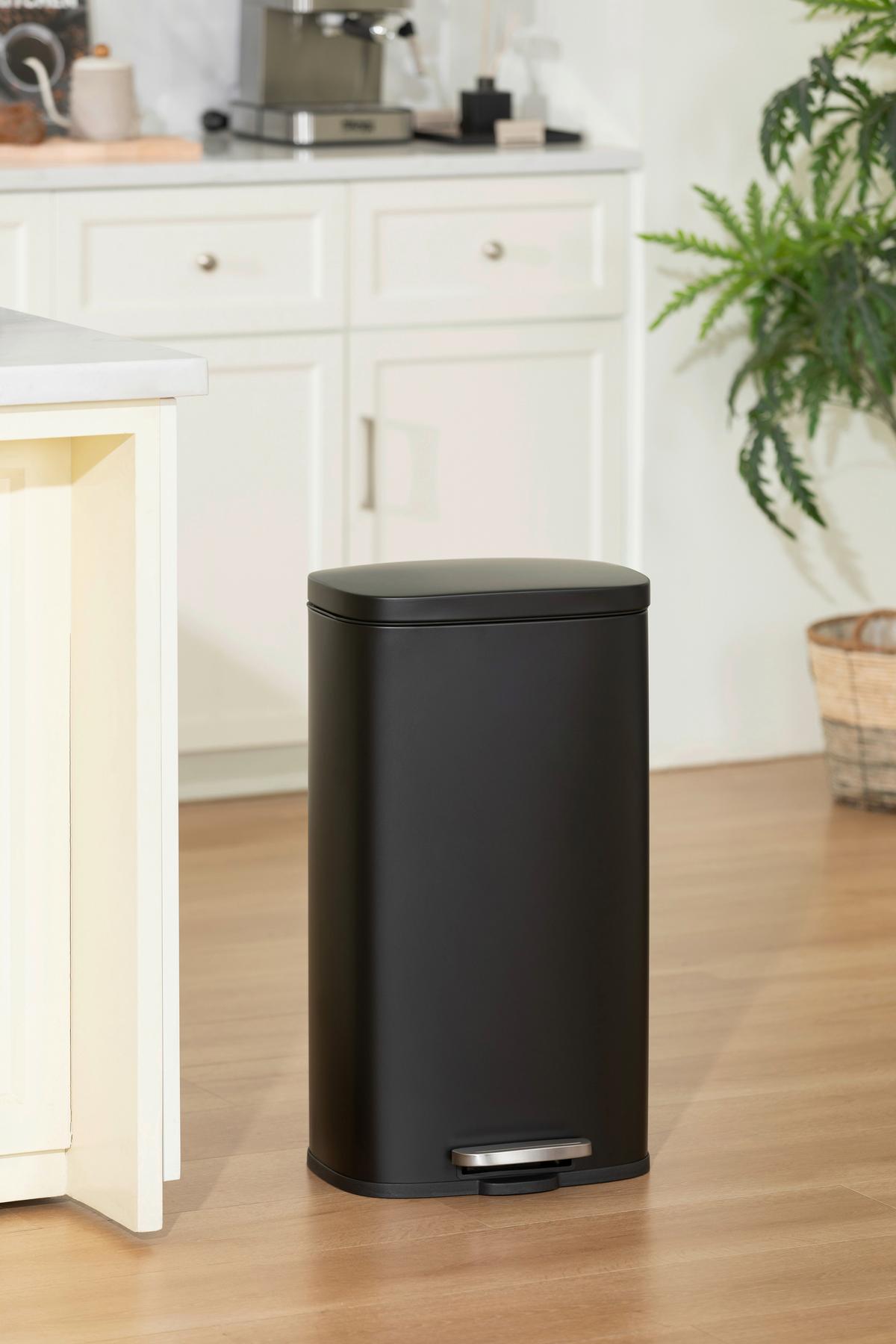 Pedálos Szemetes Hubert Kb. 30 Liter - fekete, Konventionell, műanyag/fém (35/30/63,5cm) - Luca Bessoni