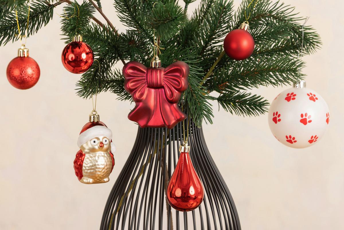 Christbaumkugel Ludwig - Dunkelgrün/Weinrot, KONVENTIONELL, Kunststoff - Luca Bessoni