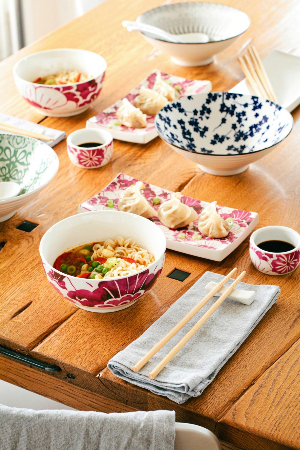 Chinesisches Tafelservice Porzellan 6 -Teilig. Blau/Weiß - Blau/Weiß, Basics, Keramik - Mäser