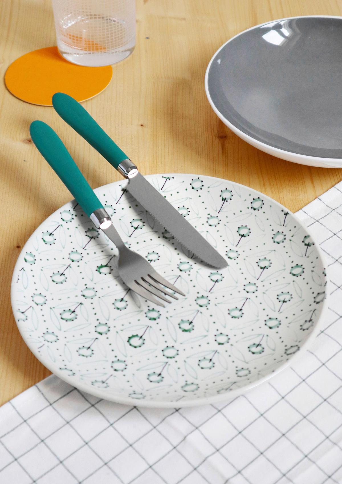 Besteckset Daisy Green Dunkelgrün/Edelstahlfarben - Dunkelgrün/Edelstahlfarben, Basics, Kunststoff/Metall - Pintinox